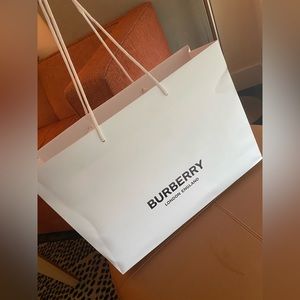 Burberry Shopping Bag